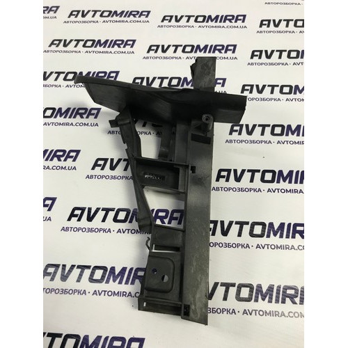 Кронштейн замка двери задней левой Ford Focus 3 2011-2017 BM51A264A27